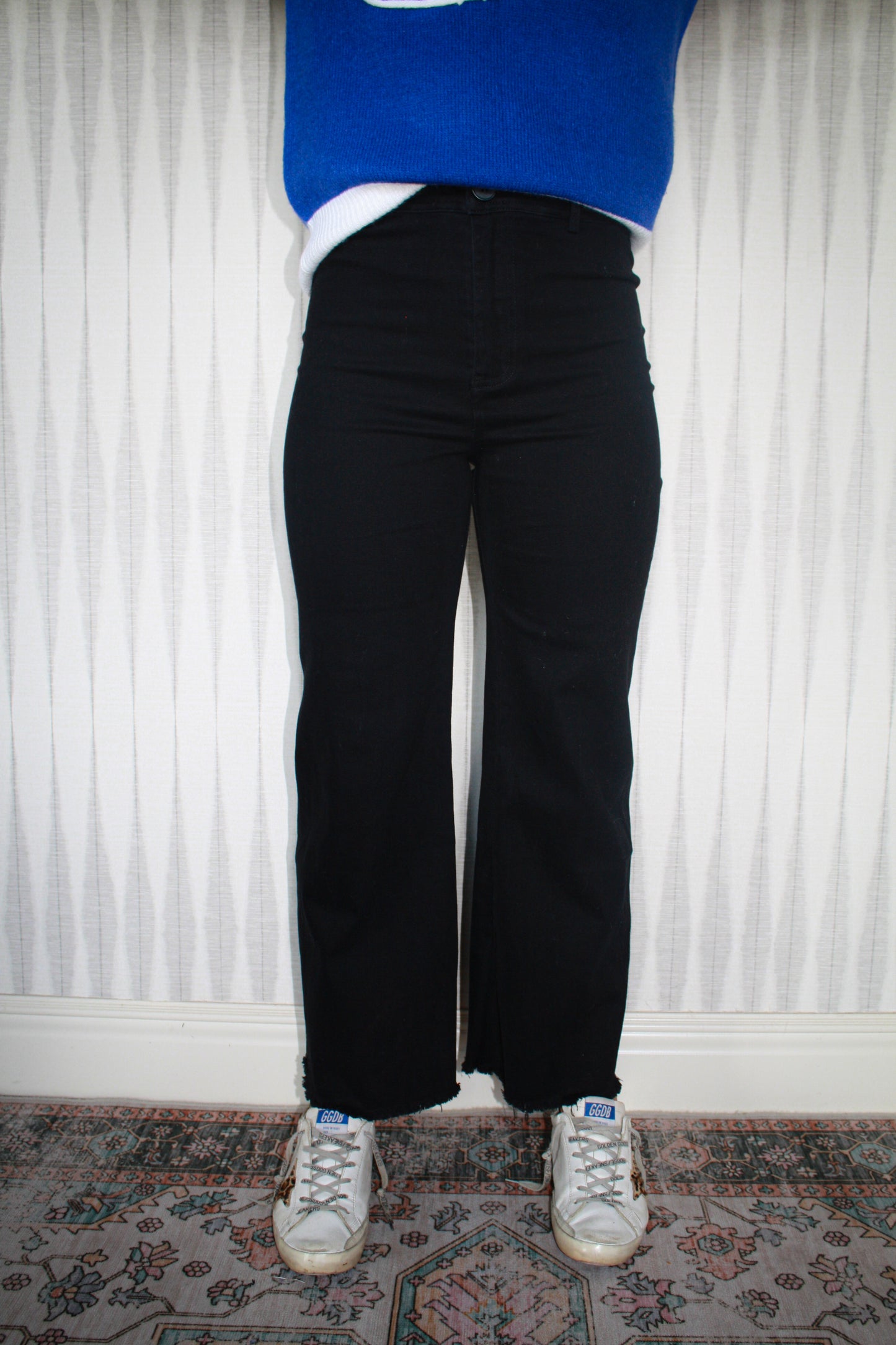 Black Frayed Hem Pant